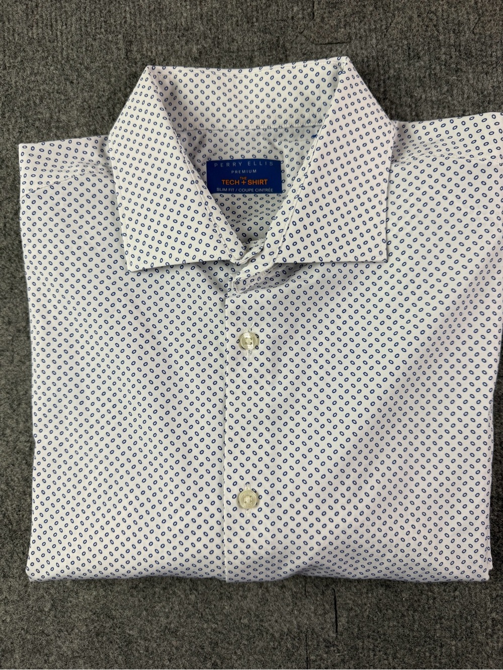 Perry Ellis The Tech + Shirt Men’s Long Sleeve Performance Size 17 White/Blue